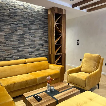 Tomic Apartman *