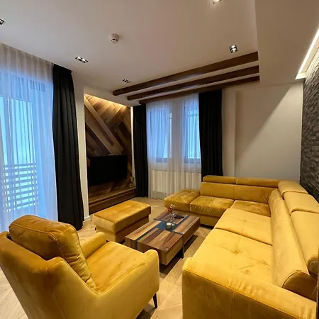 Tomic Apartman *