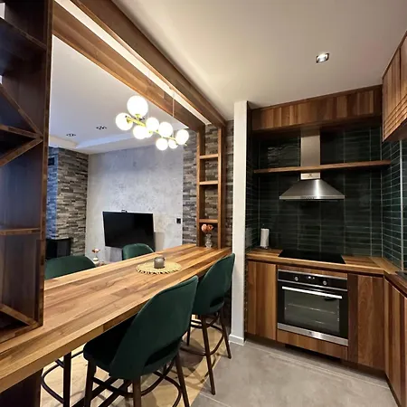 Tomic Apartman *